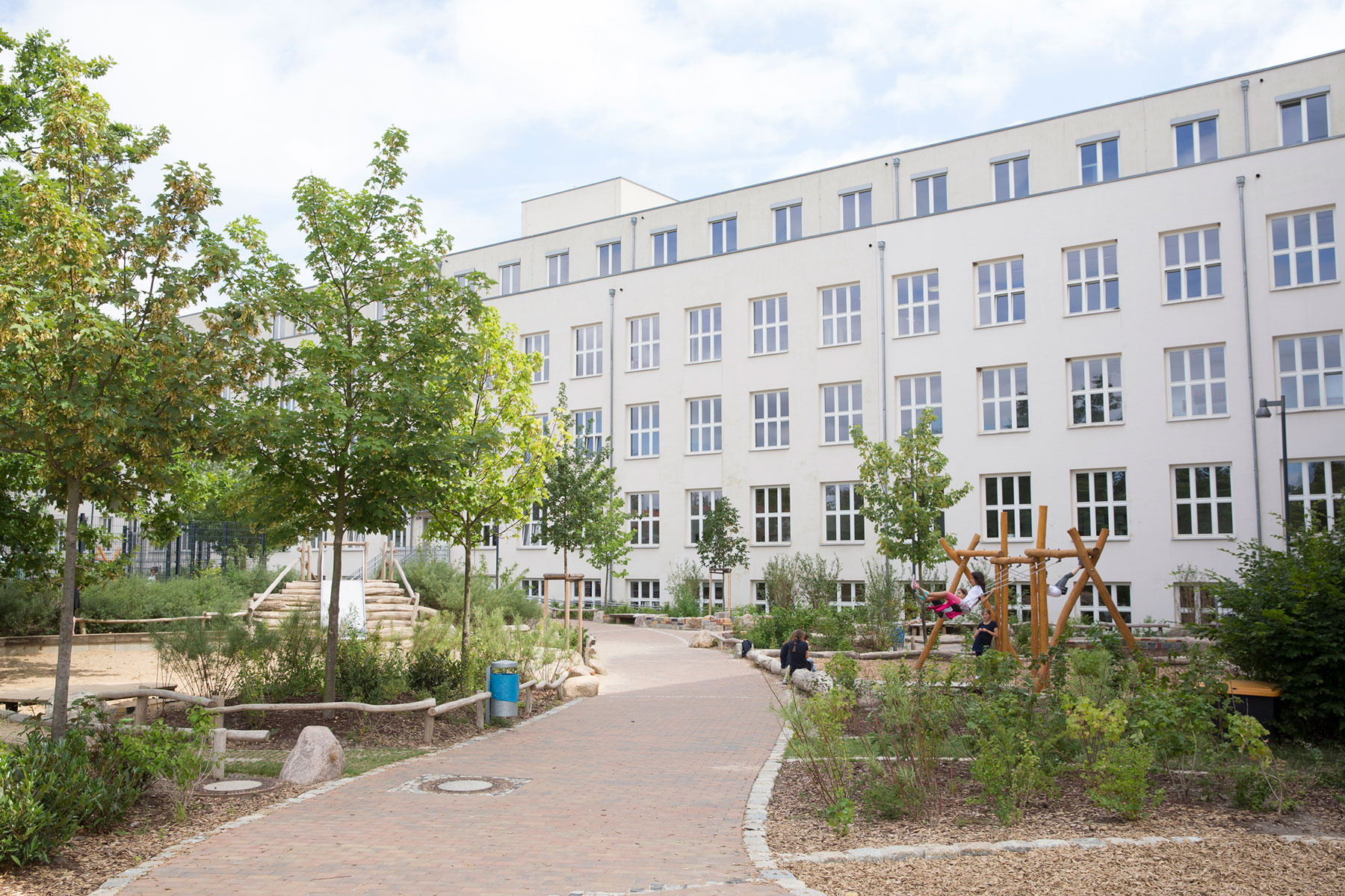 Phorms Campus Berlin Süd, Bilinguale Grundschule